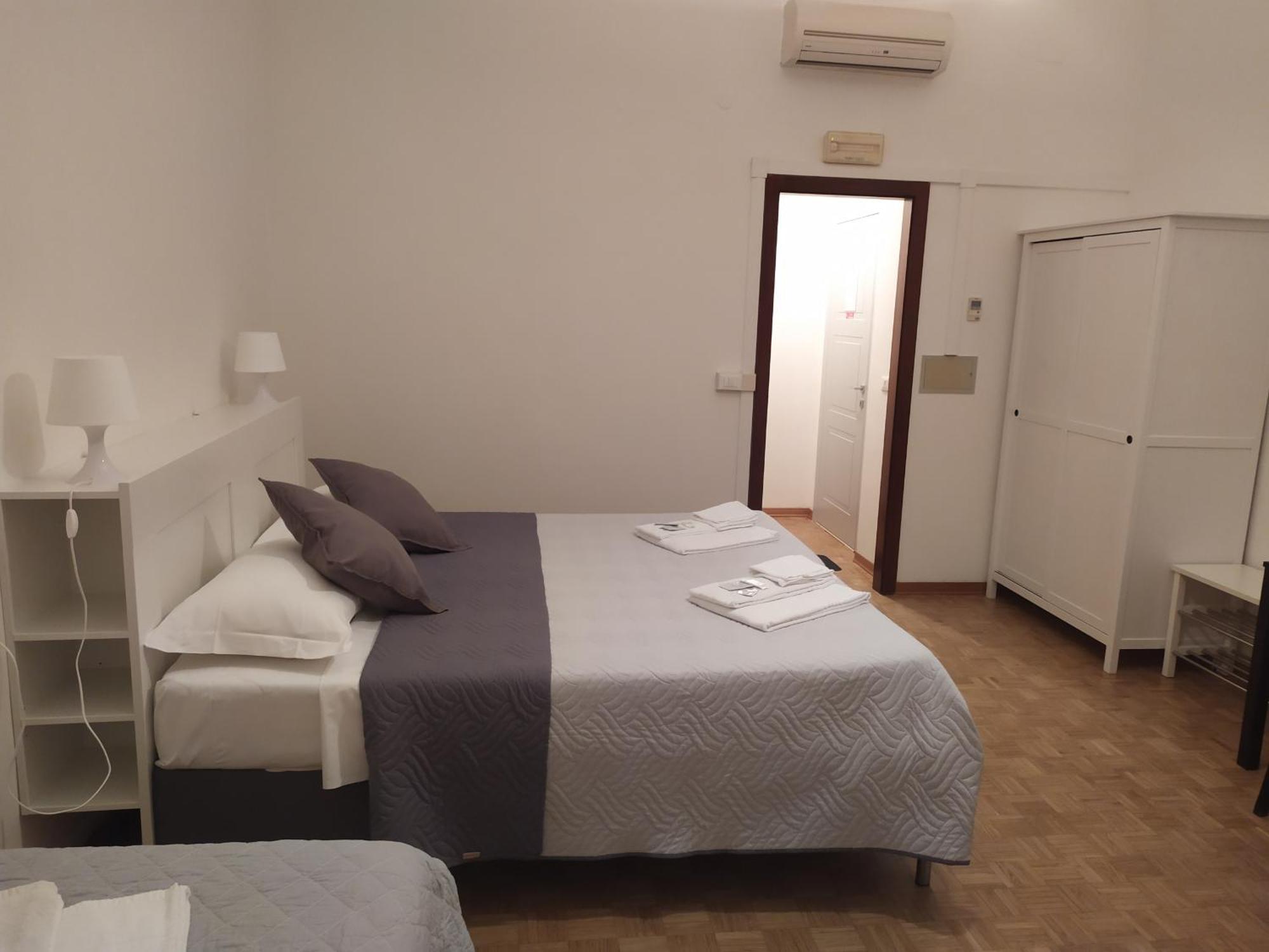 Affittacamere Iris Trieste Exterior foto