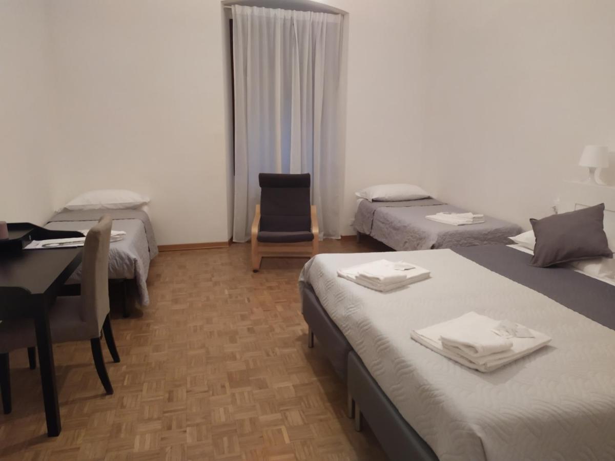 Affittacamere Iris Trieste Exterior foto