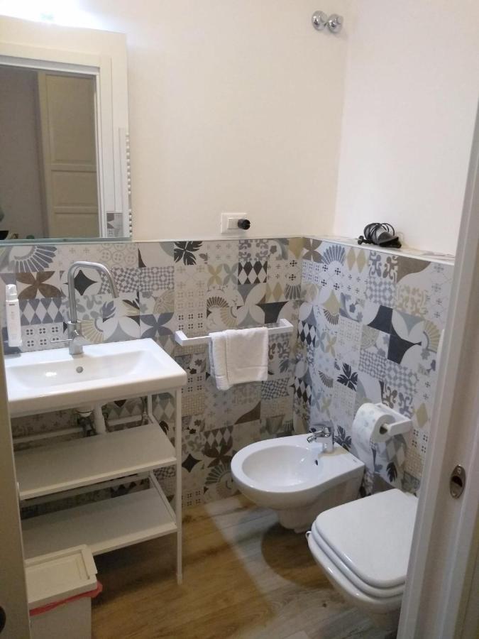 Affittacamere Iris Trieste Exterior foto